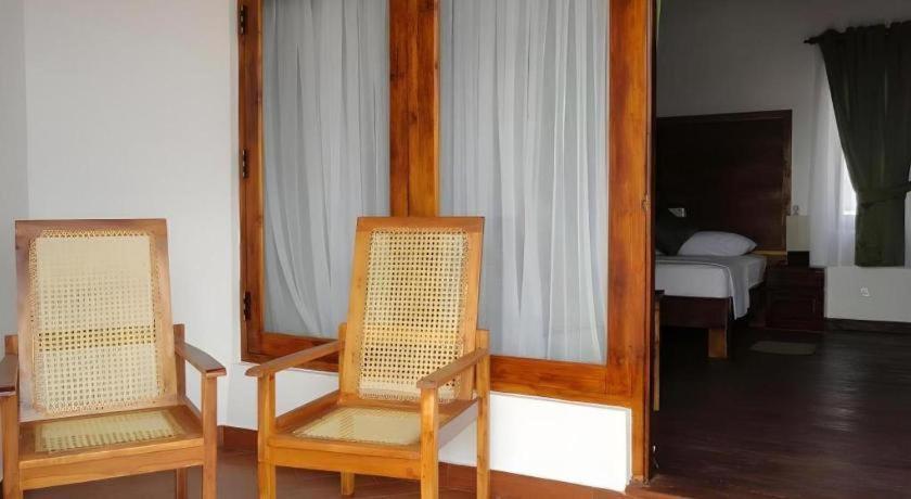 Naaval Hotel Batticaloa Exterior foto